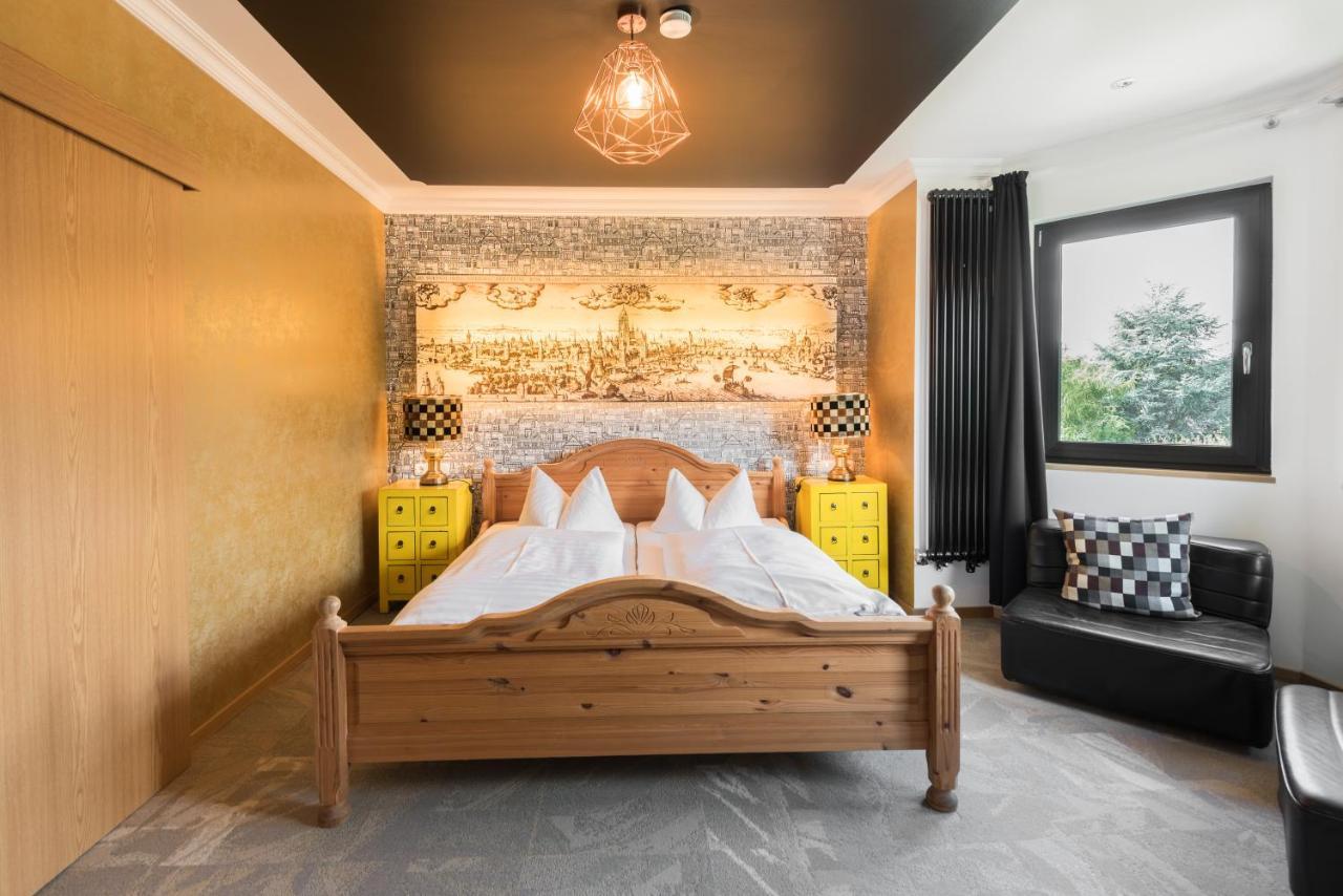 Engel Hotel Grill Bar Niedernhausen Dış mekan fotoğraf