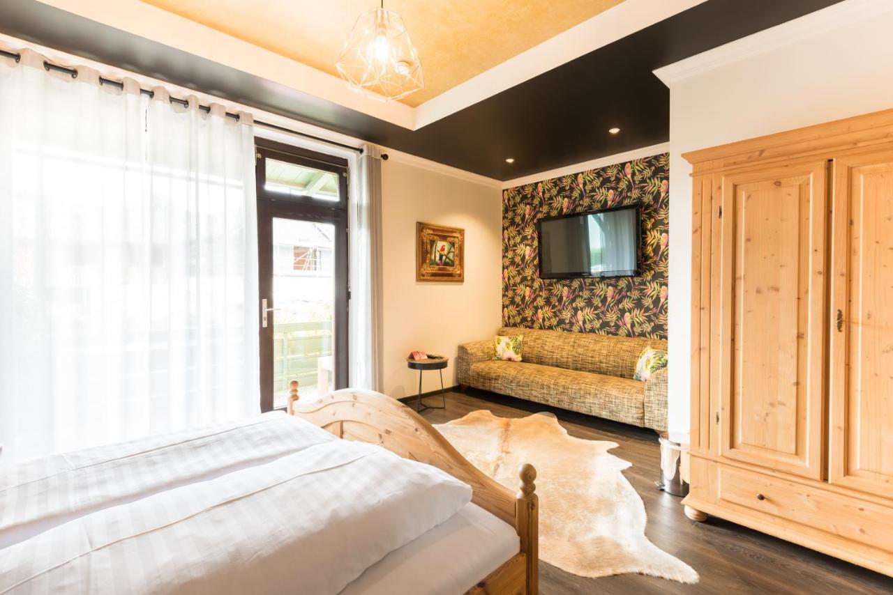 Engel Hotel Grill Bar Niedernhausen Dış mekan fotoğraf