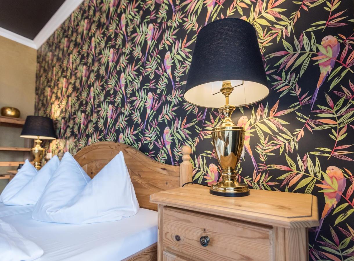 Engel Hotel Grill Bar Niedernhausen Dış mekan fotoğraf
