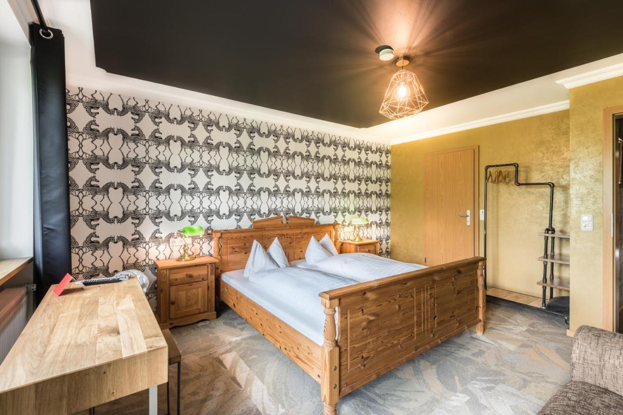 Engel Hotel Grill Bar Niedernhausen Dış mekan fotoğraf