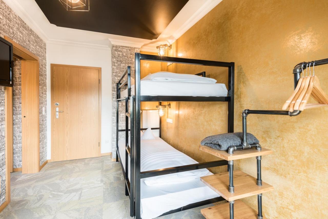 Engel Hotel Grill Bar Niedernhausen Dış mekan fotoğraf